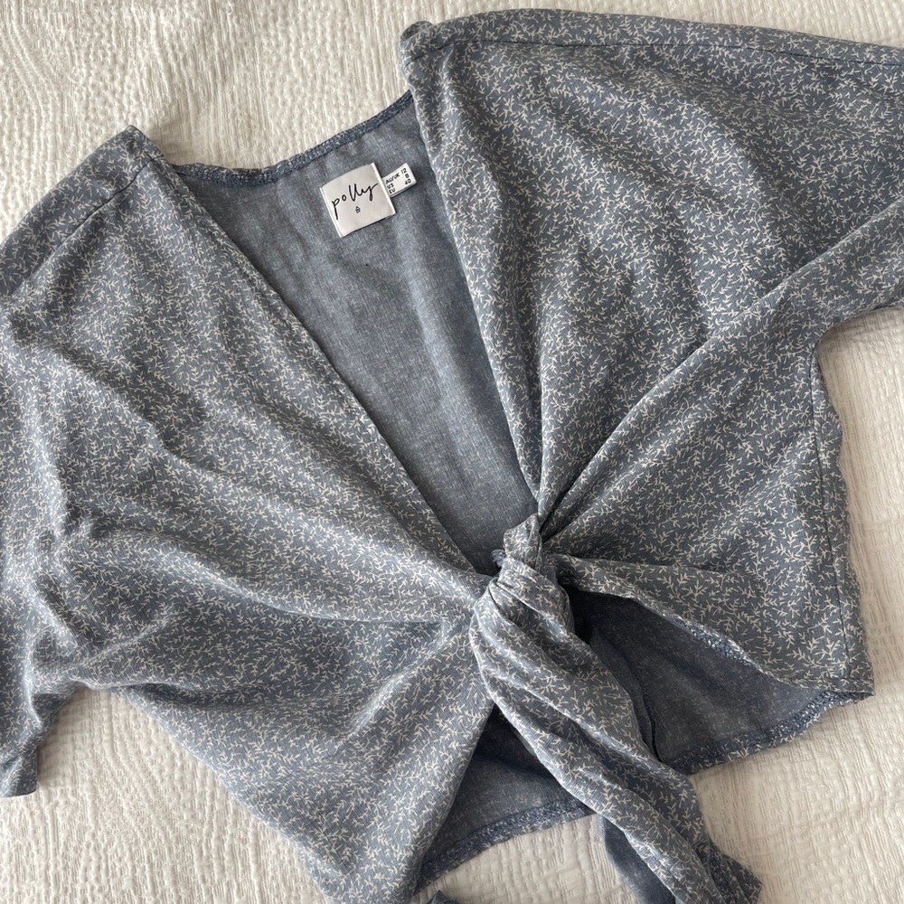 Crop front tie top